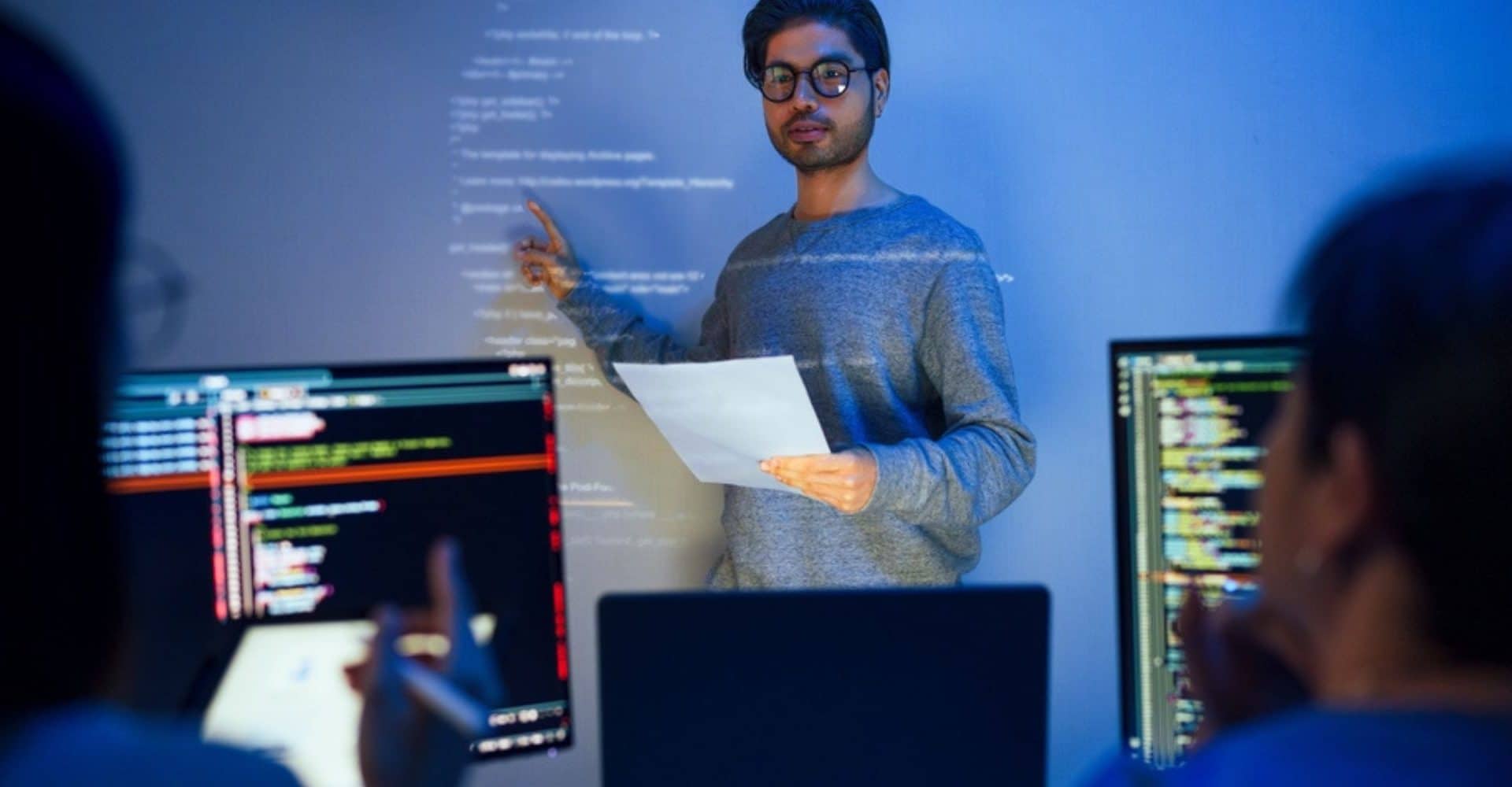 Novo papel do executivo tech: de líder tecnológico a arquiteto do conhecimento